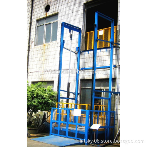 Foot lift/ Freight elevator
